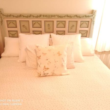 Apartamento Con Vistas Al Rio Guadalquivir En Triana, Sevilla 外观 照片